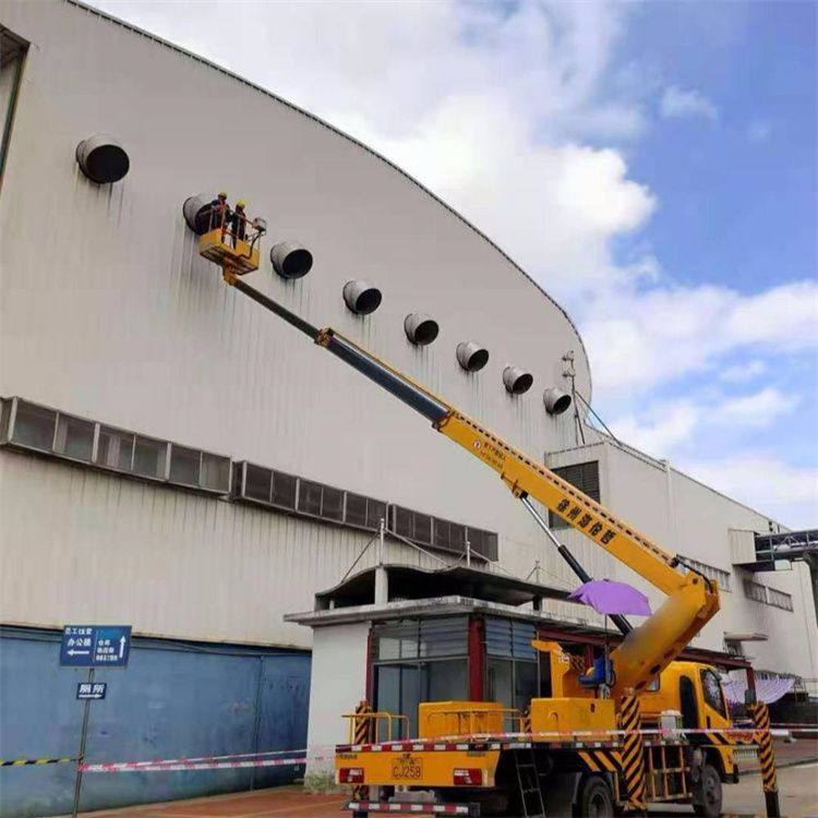 剑河高空作业车出租服务：专业广告牌安装解决方案