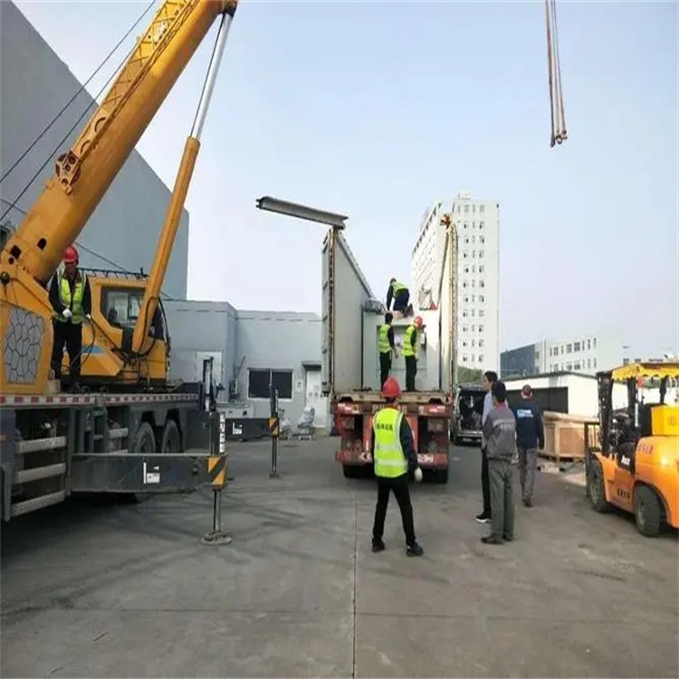 剑河如何找到附近的吊车救援服务