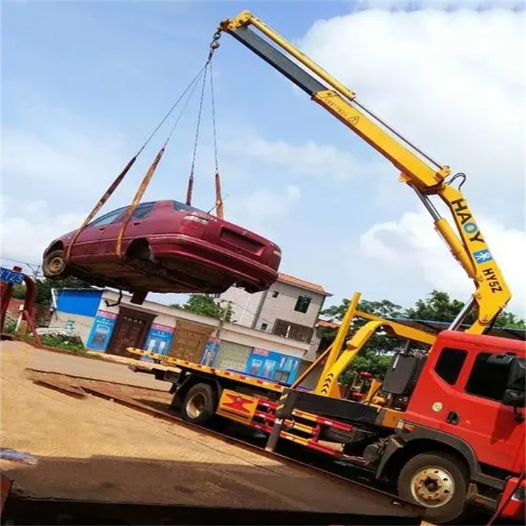 剑河吊车吊汽车的正确方法